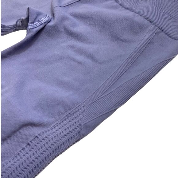 Lululemon Flow & Go Crop in Peri Purple - Picture 5 of 11